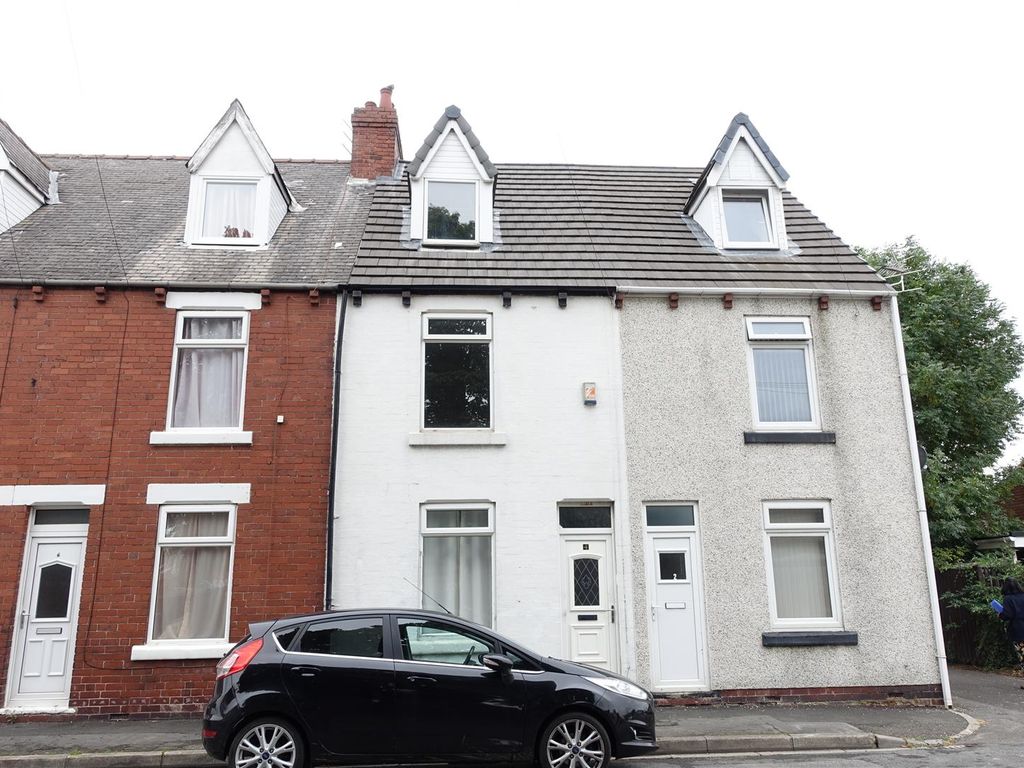 3 bed terraced house for sale in Queens Road, Carcroft, Doncaster DN6