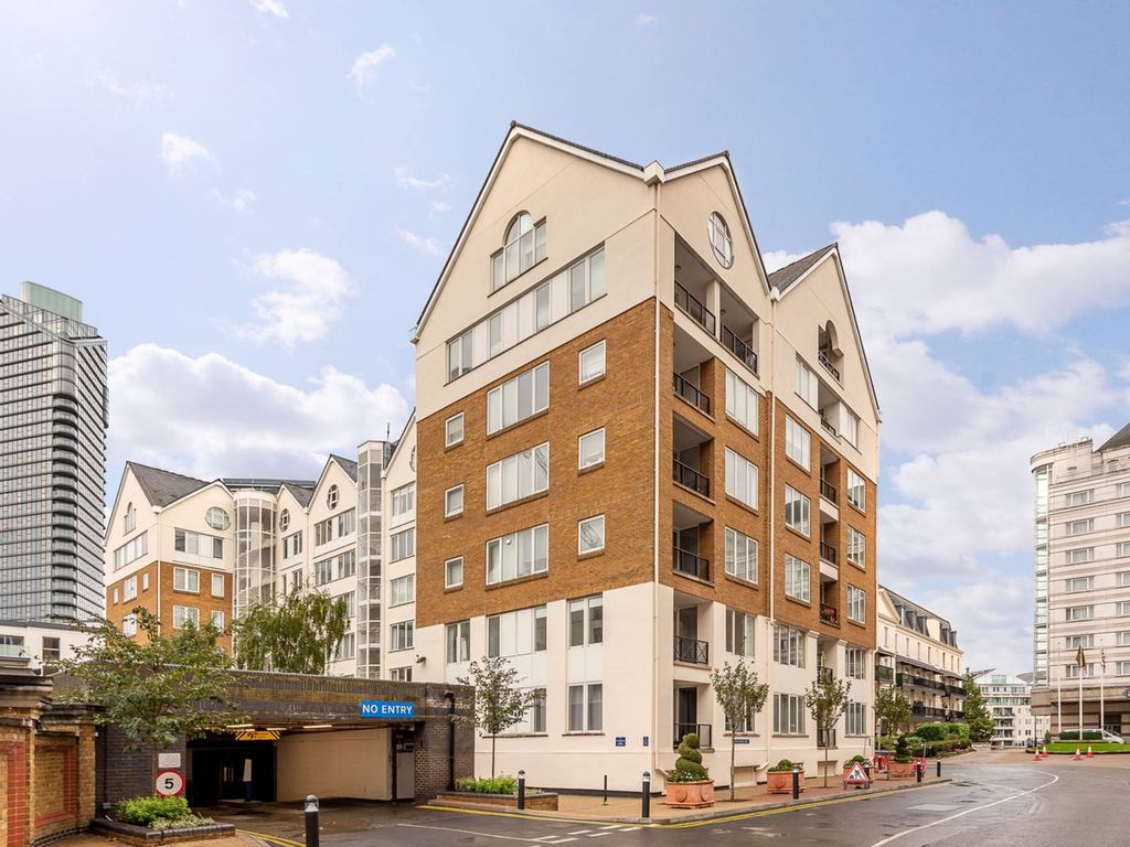 2 bed flat for sale in Chelsea Harbour, Chelsea, London SW10, £