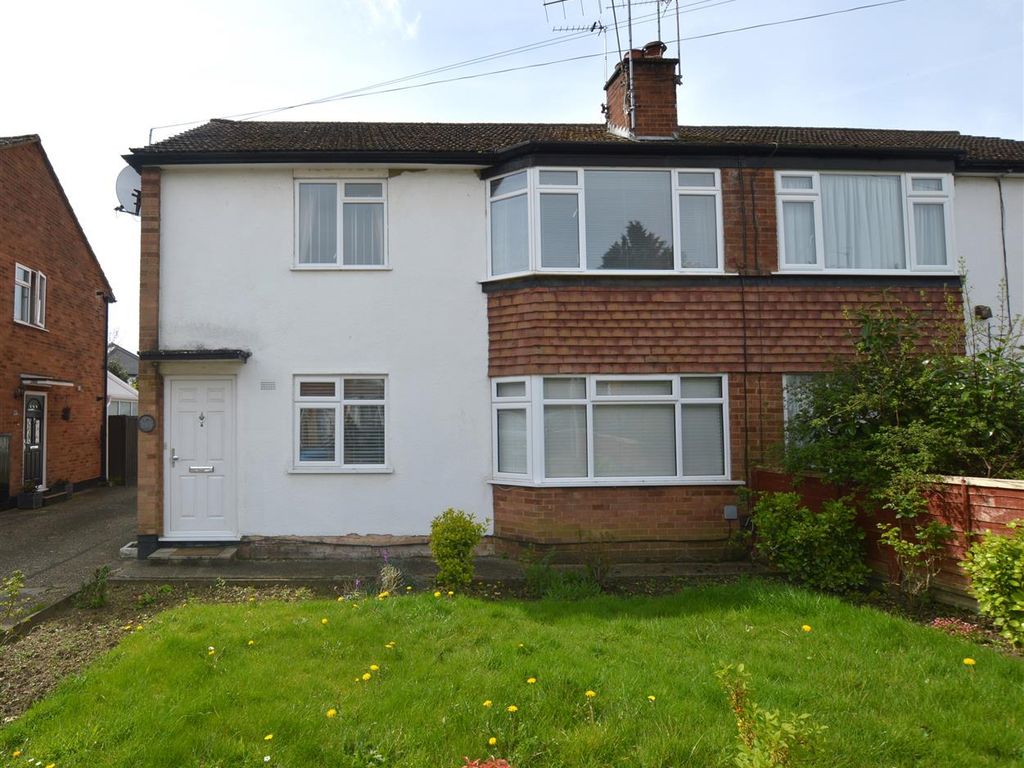 2 bed for sale in New Road, Croxley Green, Rickmansworth WD3