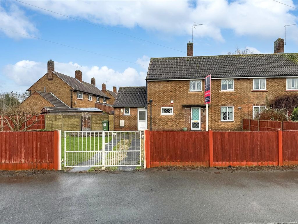 3 bed semidetached house for sale in Masefield Crescent, Balderton