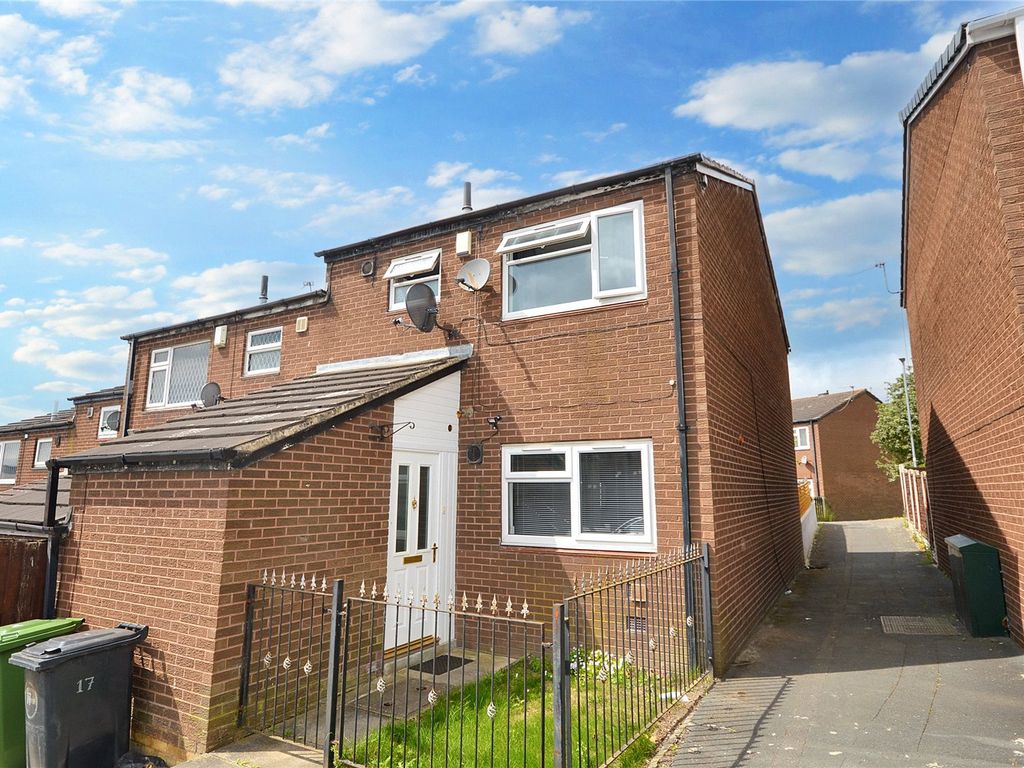 3 bed terraced house for sale in Cottingley Approach, Leeds, West