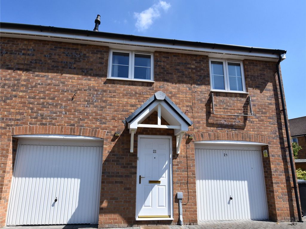 2 bed to rent in Greenfinch Road, Didcot, Oxfordshire OX11