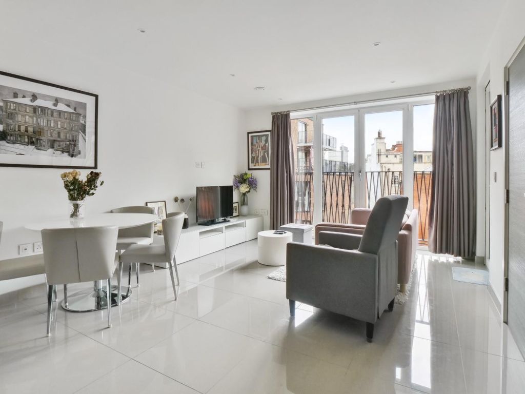 St. Georges Circus, London SE1  