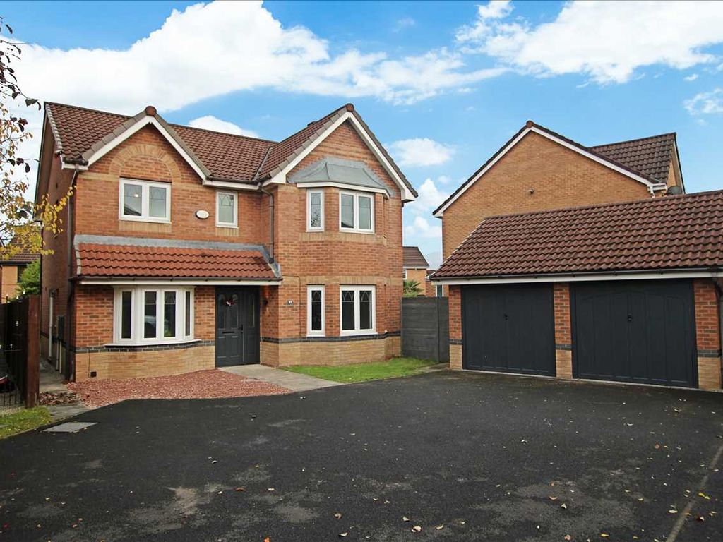 4 bed detached house for sale in Madison Park, Westhoughton, Bolton BL5