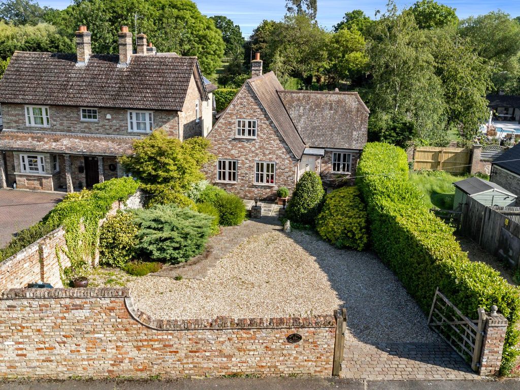 2 bed detached house for sale in Infield Road, Glatton, Cambridgeshire