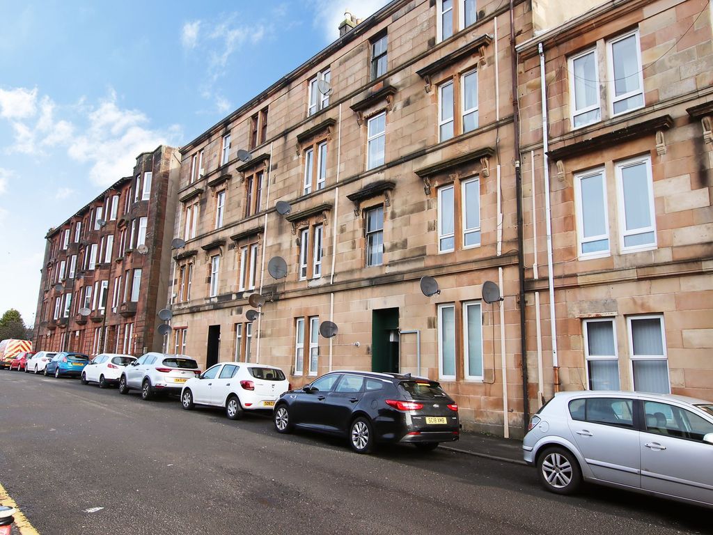 1 bed flat for sale in Muir Street, Renfrew PA4, £49,000 Zoopla