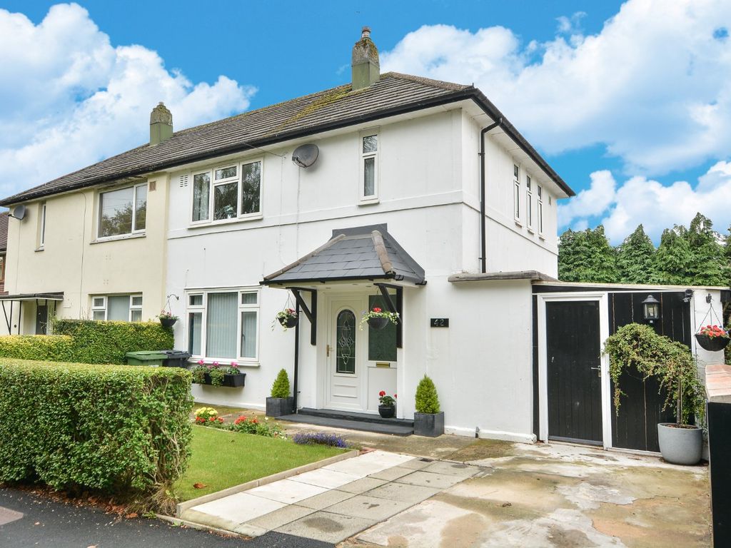 2 bed semidetached house for sale in Saxon Road, Leeds, West Yorkshire