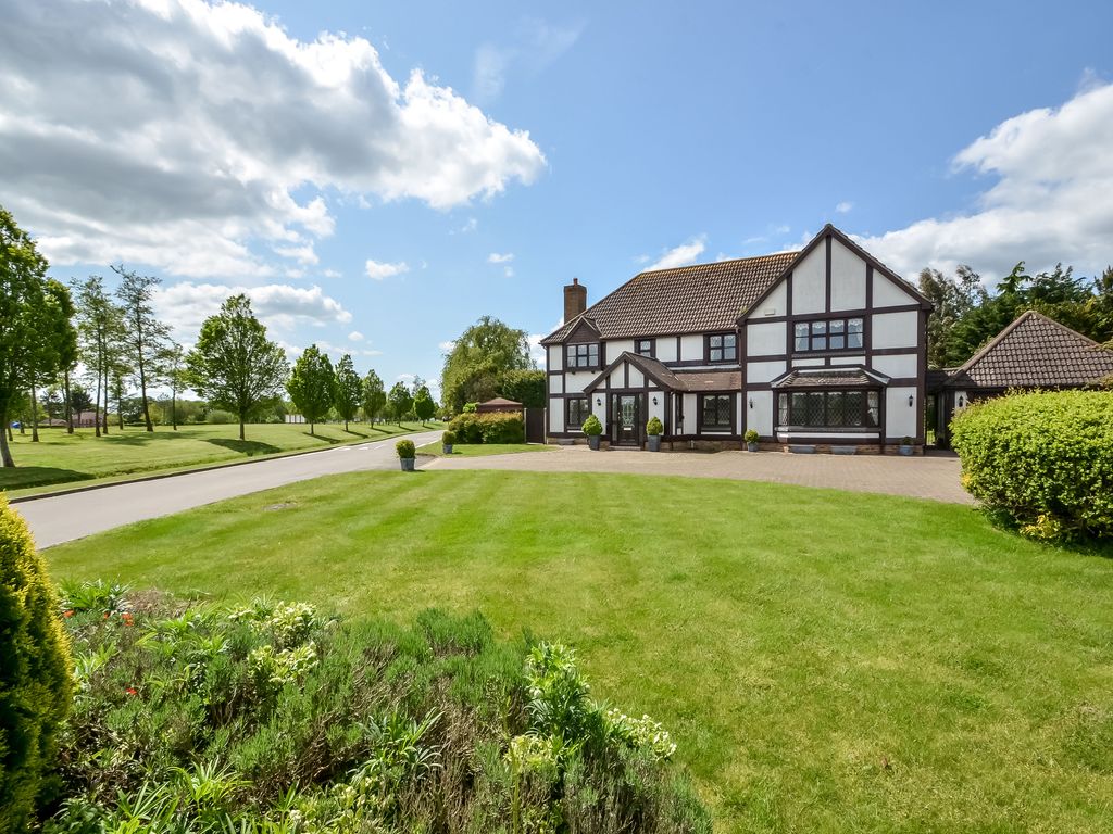 5 bed detached house for sale in Skylark Meadows, Fareham PO15 Zoopla