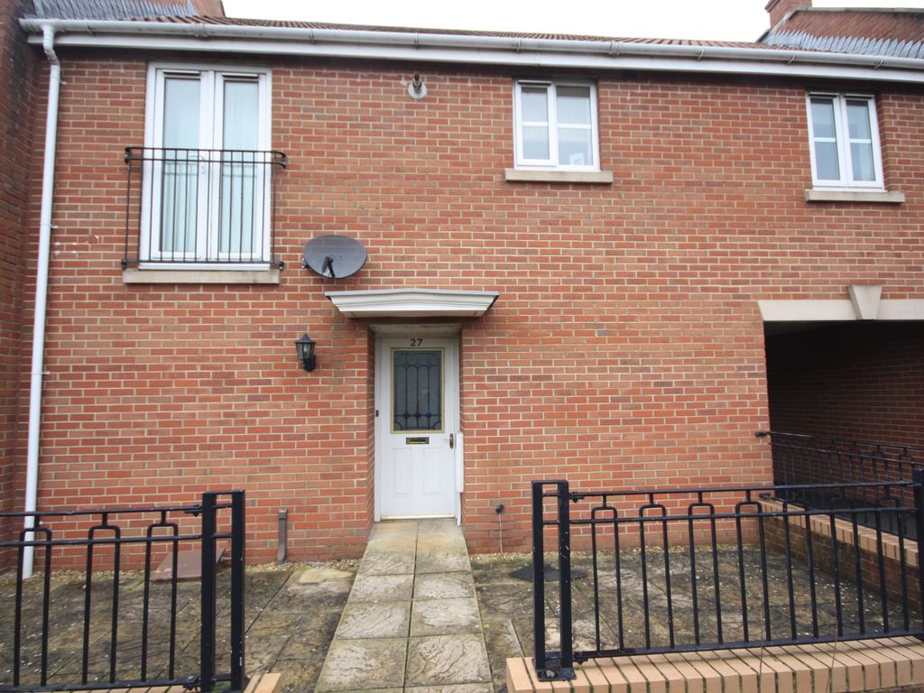 2 bed flat to rent in Highgrove Walk, Weston Super Mare BS24 Zoopla