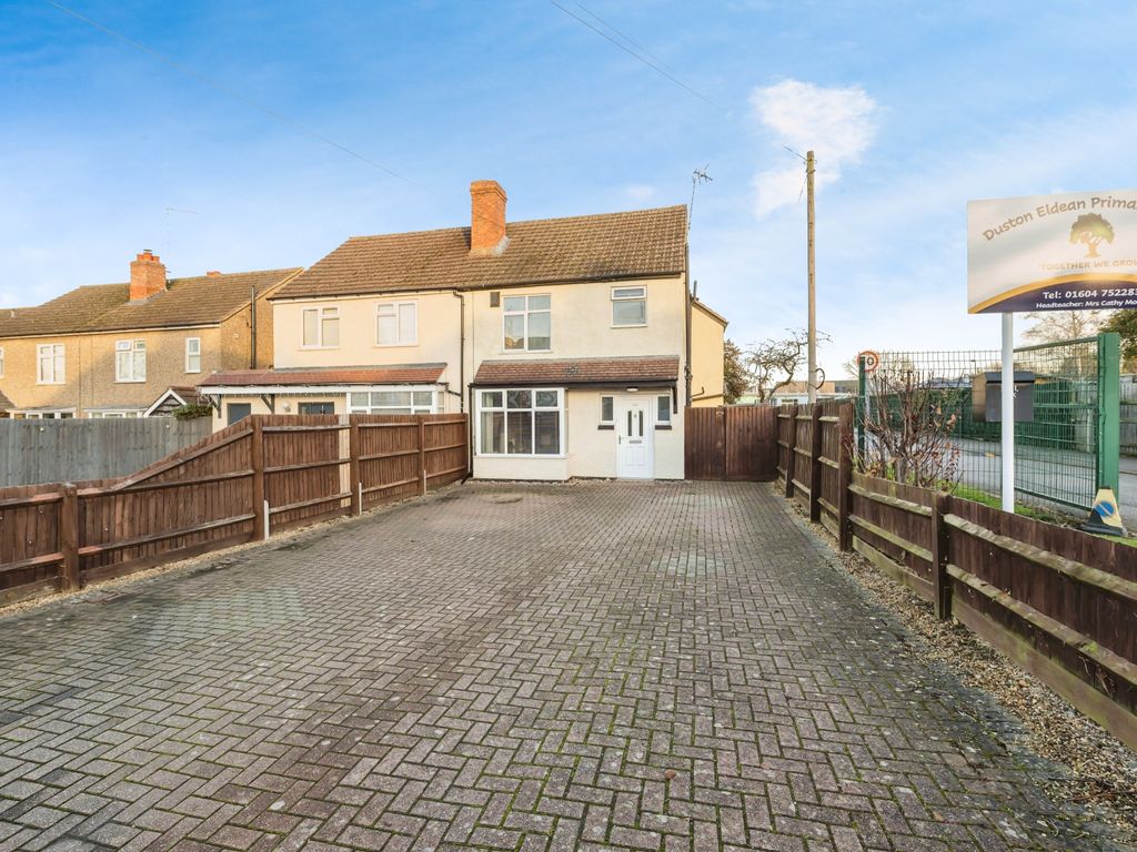 4 bed semidetached house for sale in Main Road, Duston, Northampton