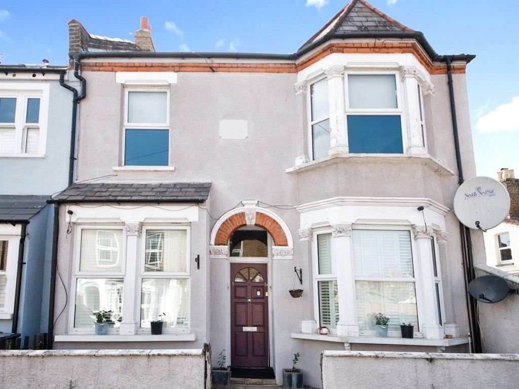 2 bed flat for sale in Laurel Bank Road, Enfield EN2 Zoopla