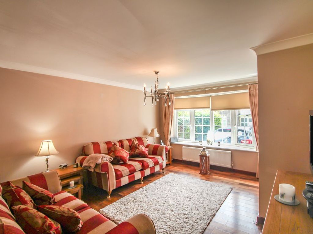 3 bed terraced house to rent in Endersby Road, Arkley, EN5 Zoopla