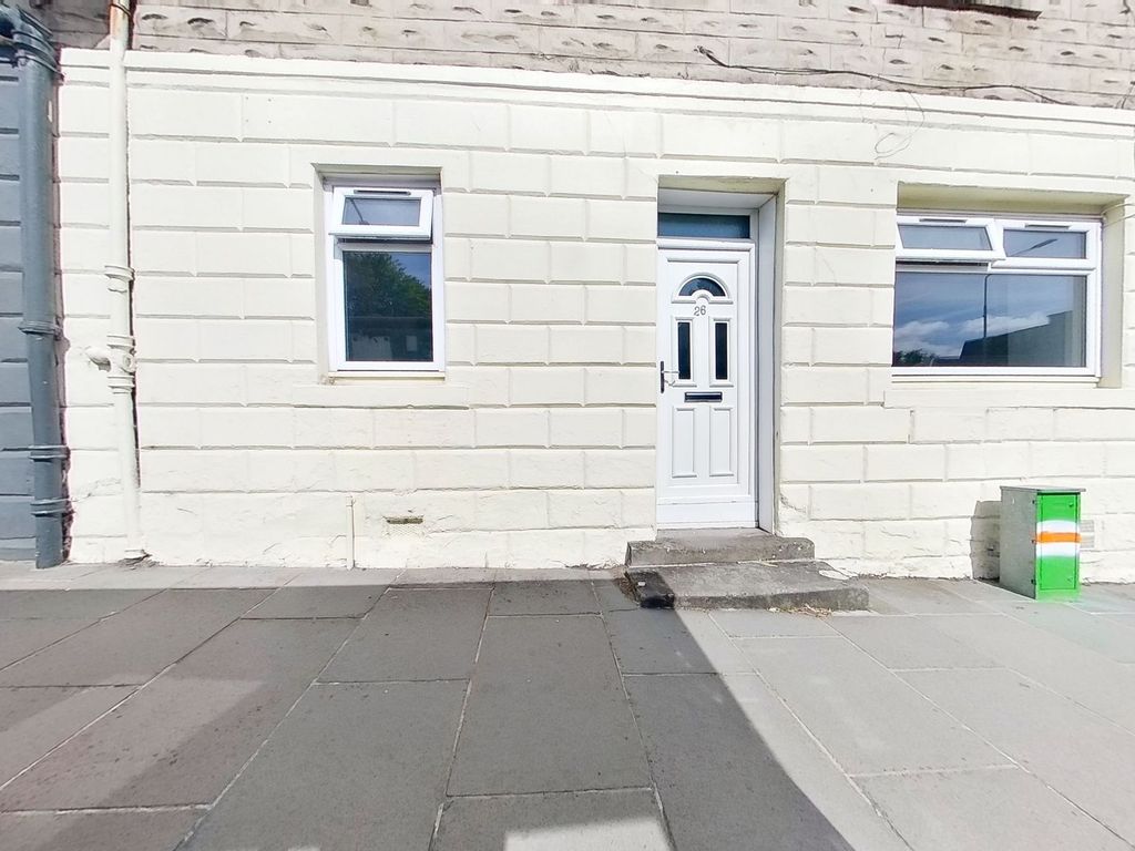 2 bed flat for sale in West Main Street, Uphall EH52 Zoopla