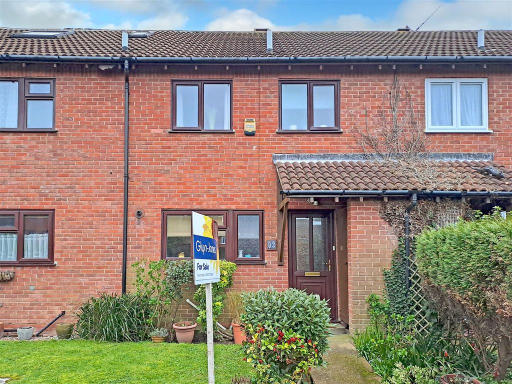3 bed terraced house for sale in Dinsdale Gardens, Rustington