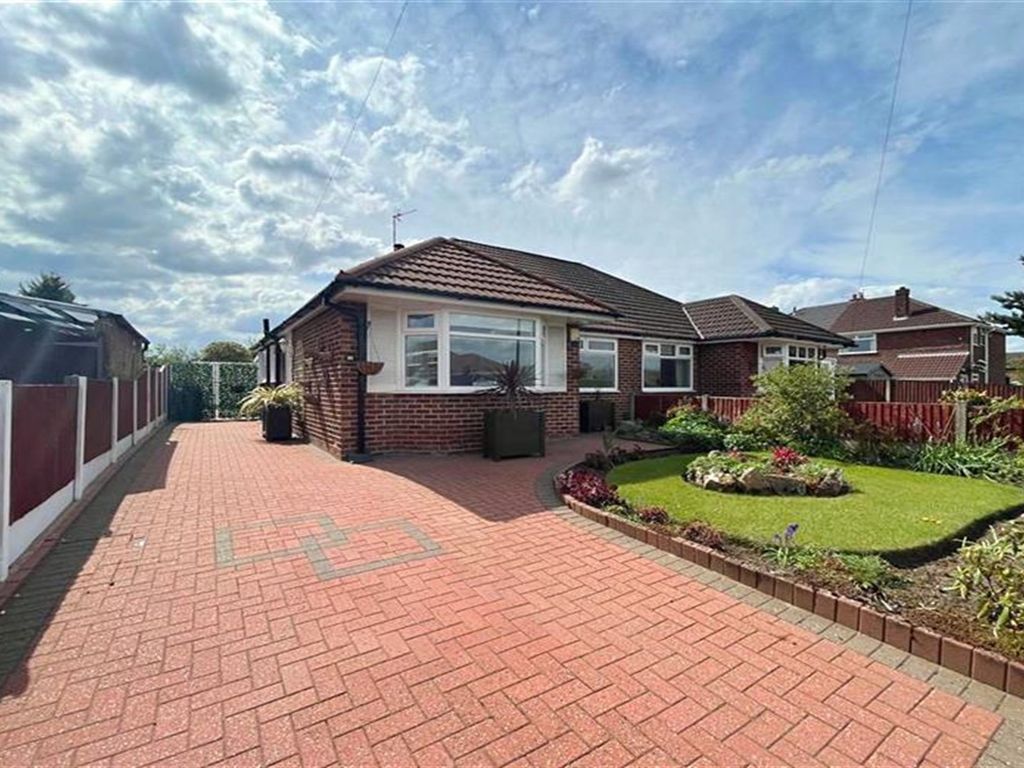 1 bed semidetached bungalow for sale in Bankfield Road, Sale M33 Zoopla