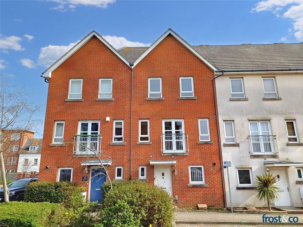 4 bed terraced house for sale in Seager Way, Baiter Park, Poole, Dorset BH15, £375,000 Zoopla