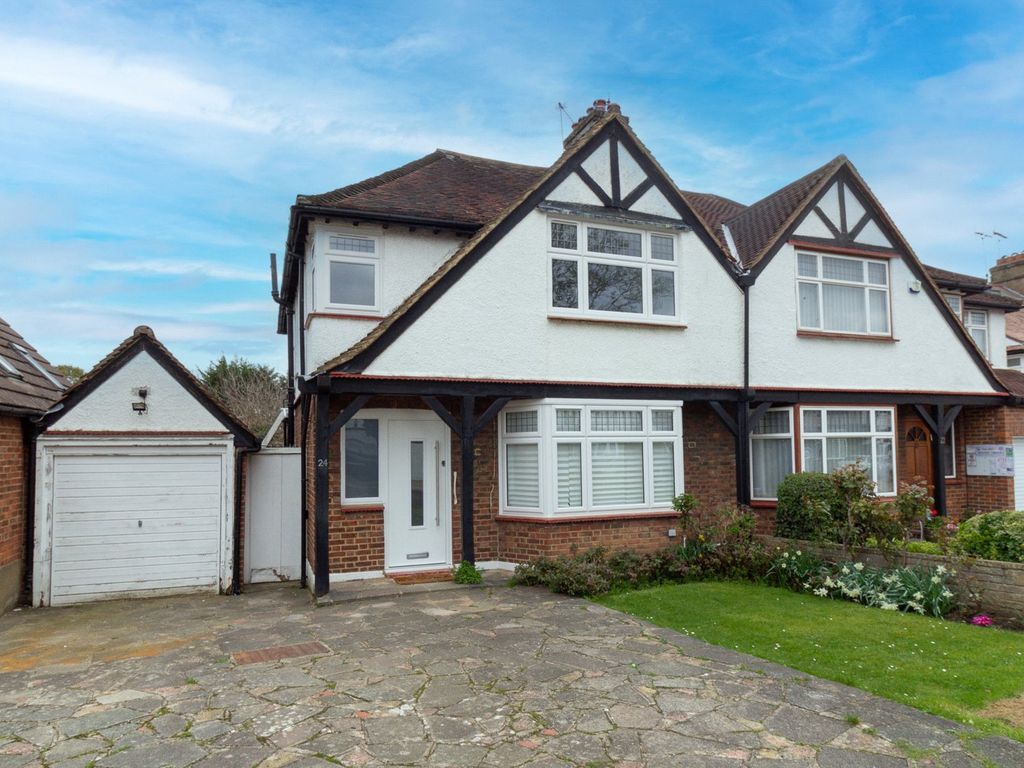 3 bed semidetached house for sale in Hillside Gardens, Edgware HA8