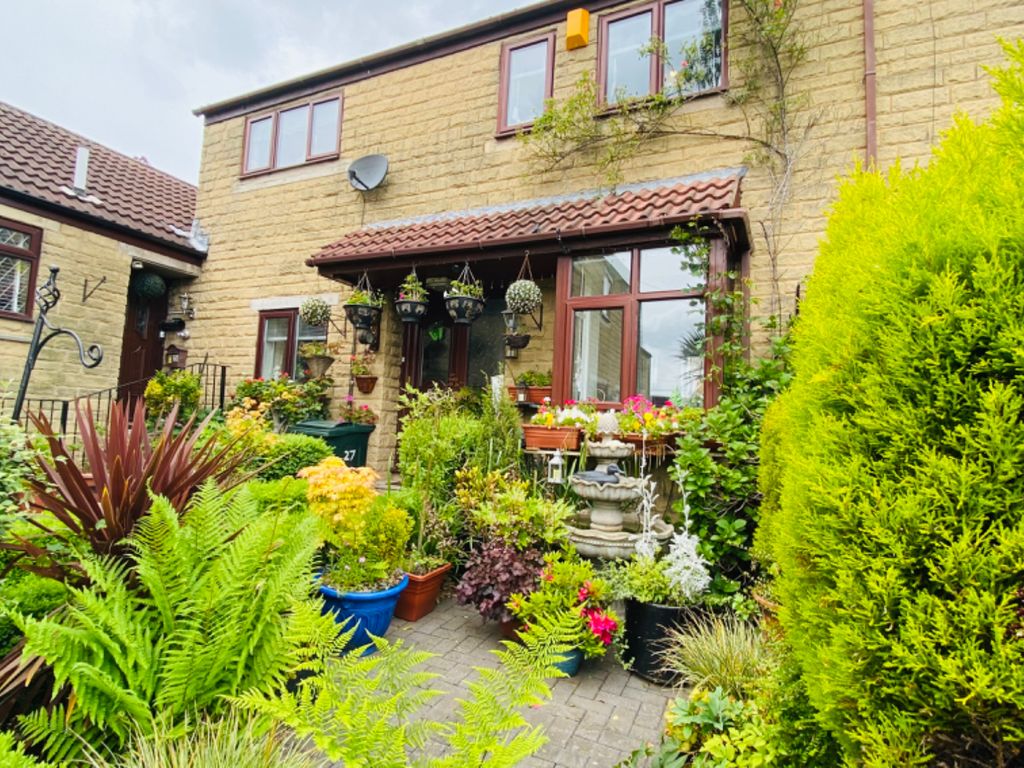 3 bed end terrace house for sale in Wentworth Road, Thorpe Hesley