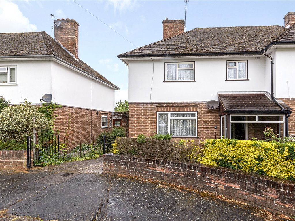 3 bed semidetached house for sale in Hillingdon Rise, Sevenoaks, Kent