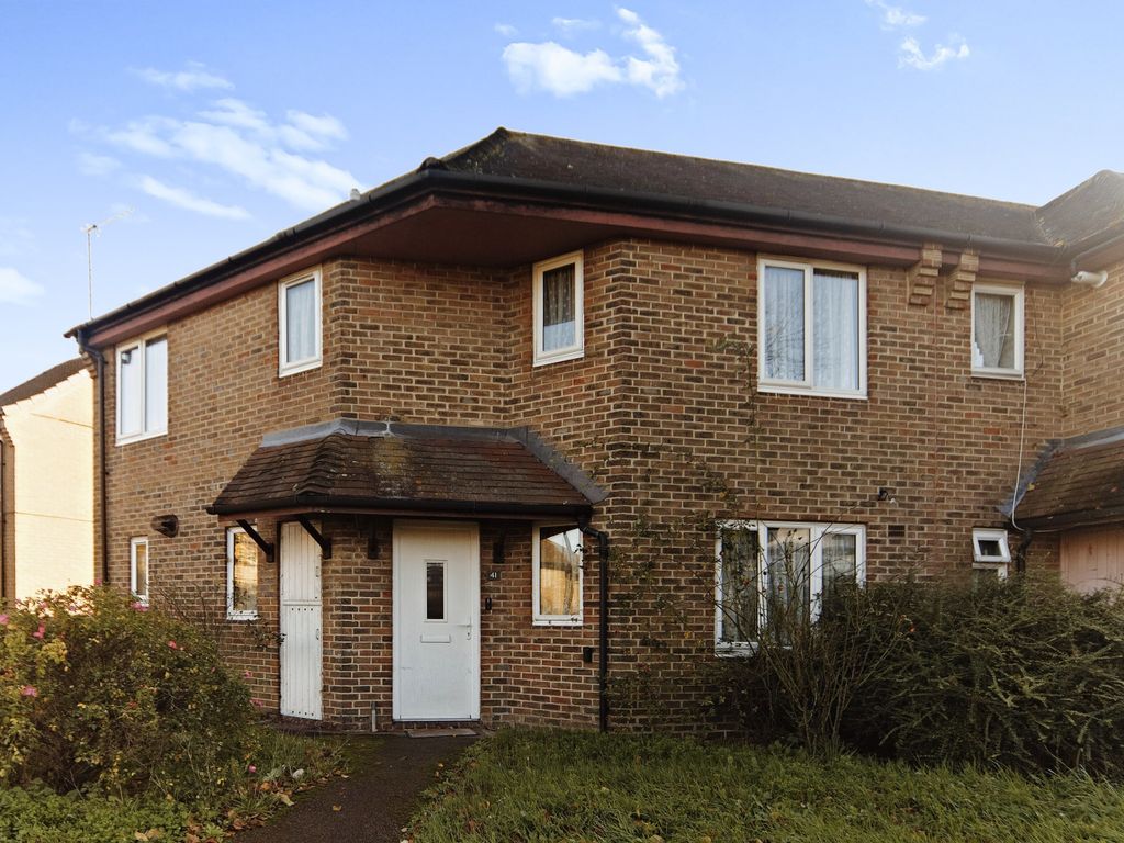 4 bed end terrace house for sale in Beckenham Hill Road, London SE6