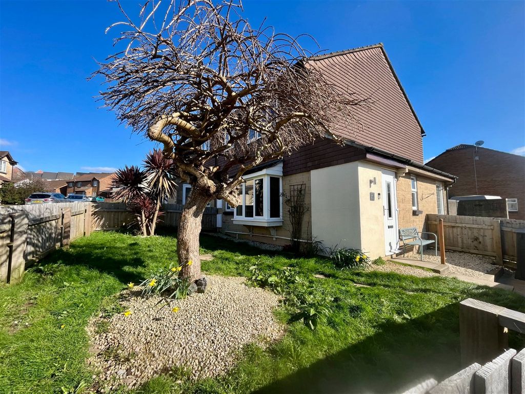 1 bed terraced house for sale in Woodmere Way, Kingsteignton, Newton