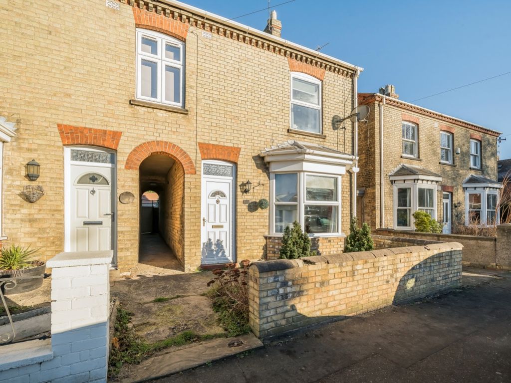 2 bed semidetached house for sale in Mareham Lane, Sleaford