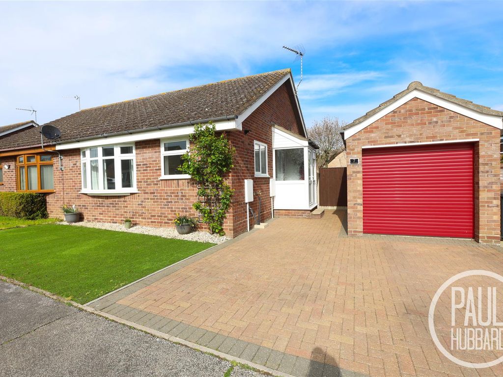 2 bed semidetached bungalow for sale in Kingswood Avenue, Carlton