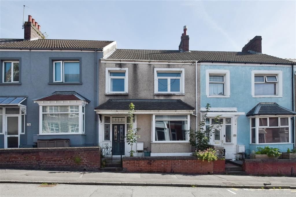 3 bed terraced house for sale in Rhyddings Park Road, Brynmill, Swansea