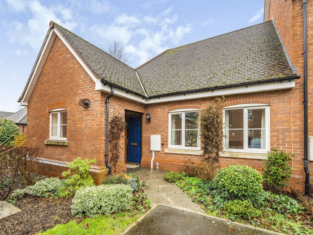 2 bed bungalow for sale in Marton Court, Lime Tree Village