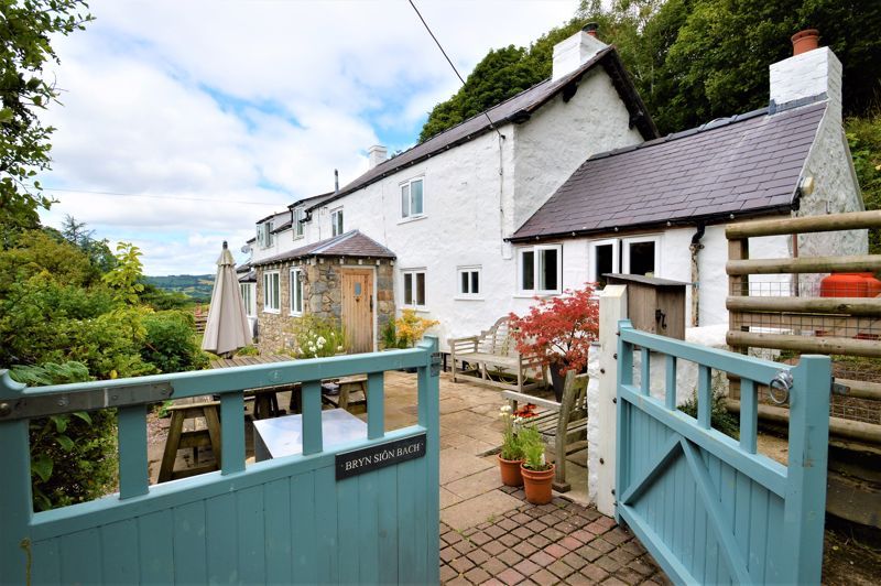 4 bed detached house for sale in Afonwen, Mold CH7 Zoopla