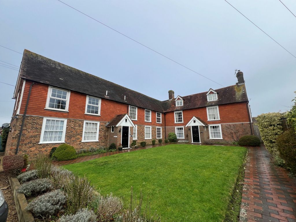 1 bed flat to rent in The Heath, Horsmonden, Tonbridge TN12, £825 pcm Zoopla