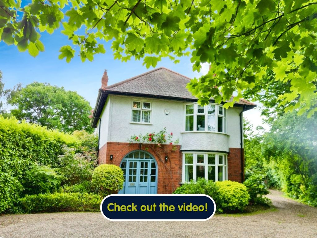 4 bed detached house for sale in Hull Road, Cottingham HU16, £500,000