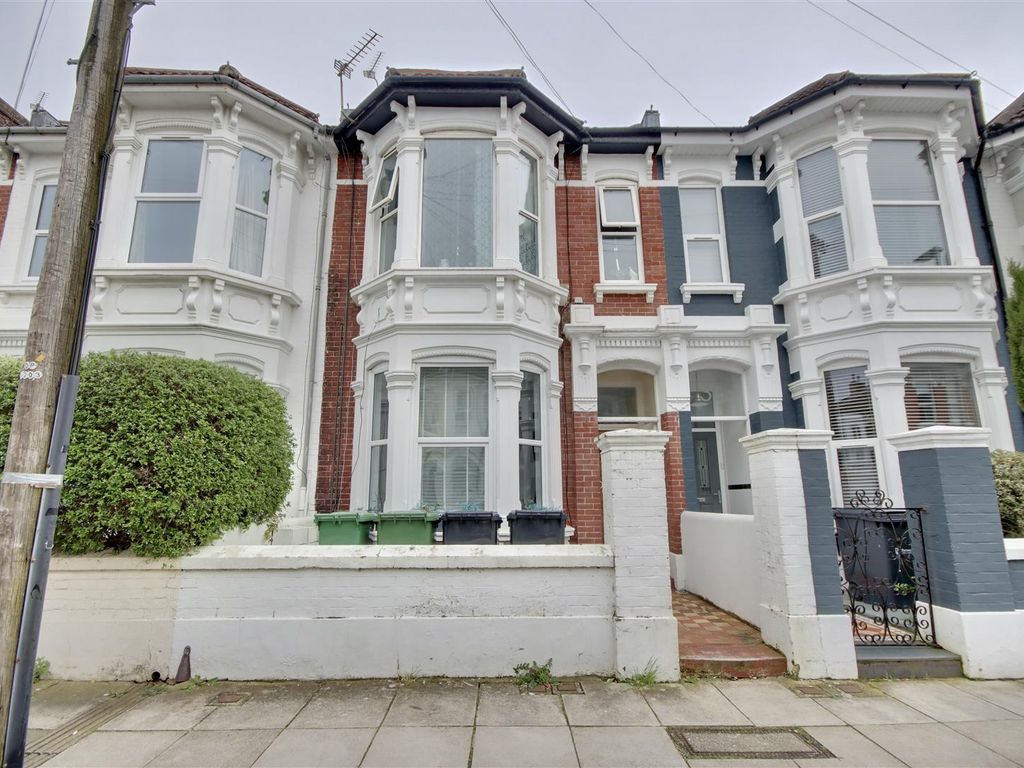 2 bed flat for sale in Taswell Road, Southsea PO5, £260,000 Zoopla
