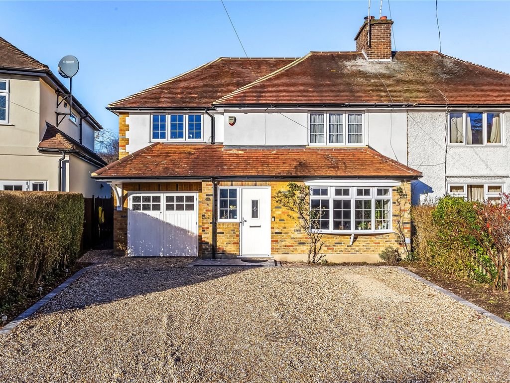 5 bed semidetached house for sale in Virginia Water, Surrey GU25, £