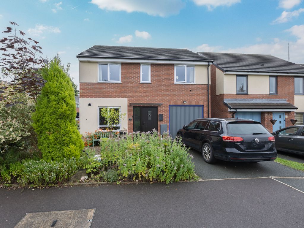 4 bed detached house for sale in Avoncliffe Close, Rochdale OL11 Zoopla