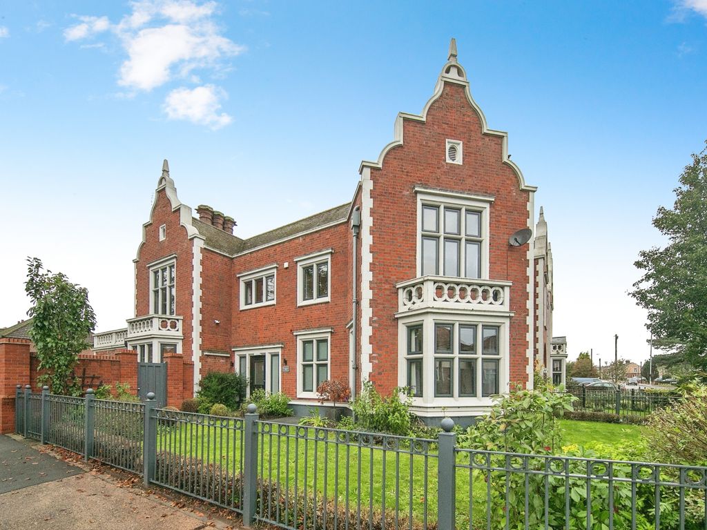 5 bed end terrace house for sale in Felixstowe Road, Ipswich IP3, £525,000 Zoopla