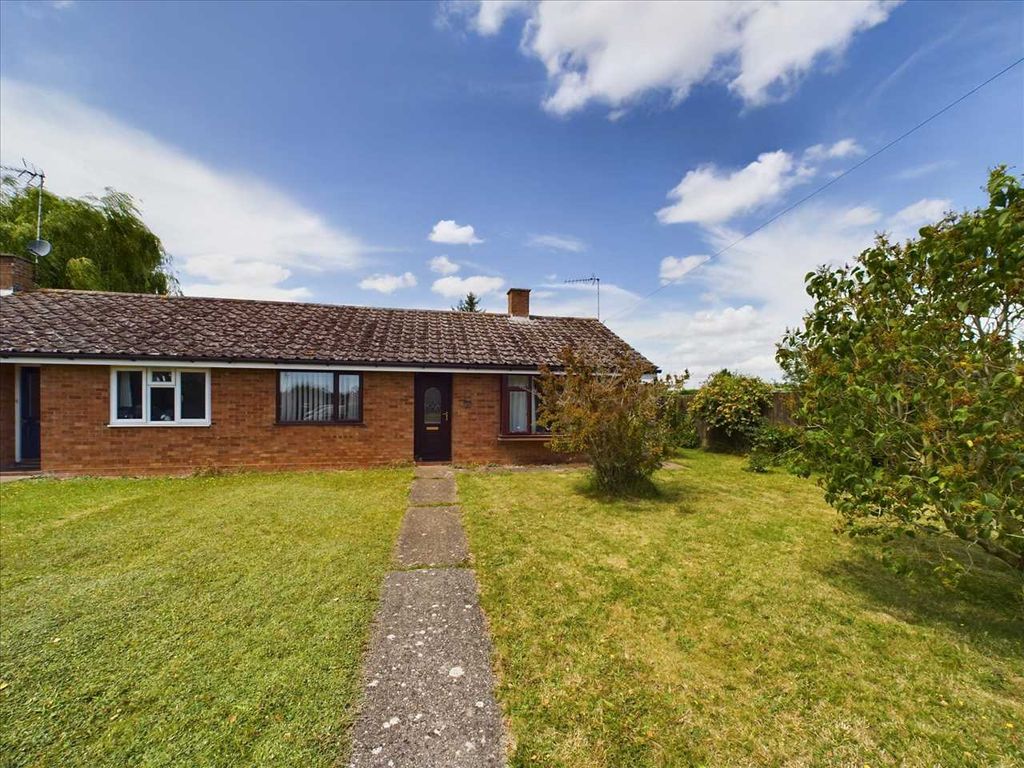 2 bed bungalow for sale in Holly Lane, Rushmere St. Andrew, Ipswich IP5