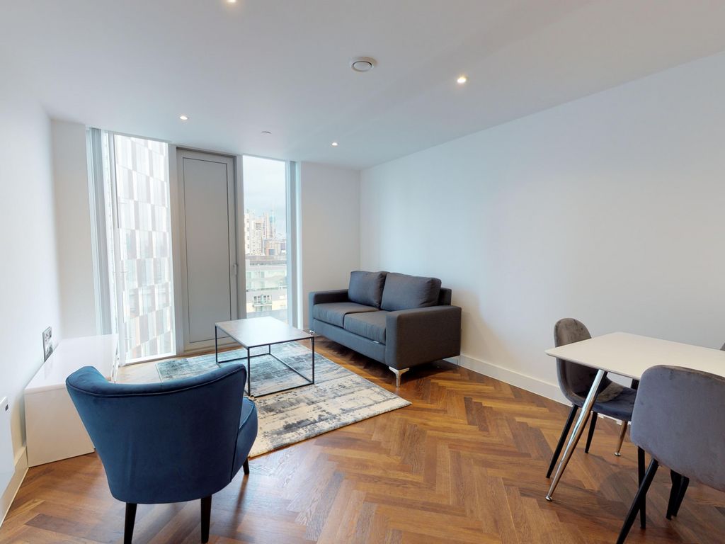 1 bed flat to rent in Tennyson Apartments, 1 Saffron Central Square