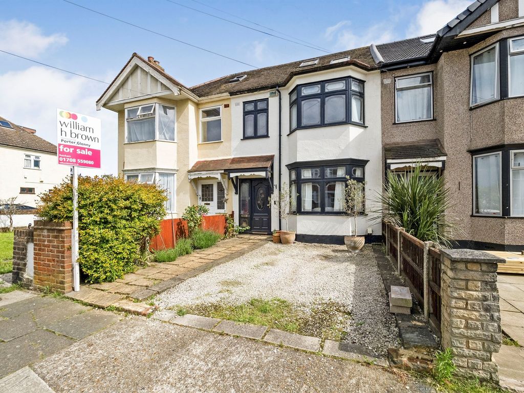 4 bed terraced house for sale in Eastwood Drive, Rainham RM13, £450,000