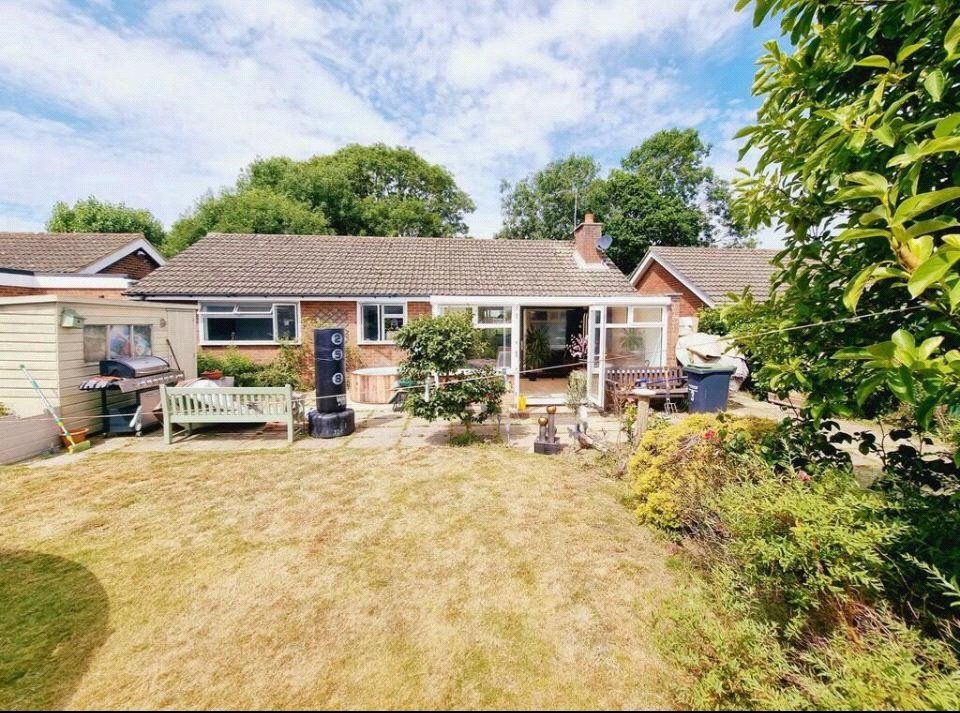 3 bed bungalow for sale in Beaulieu Place, Gosport, Hampshire PO13, £