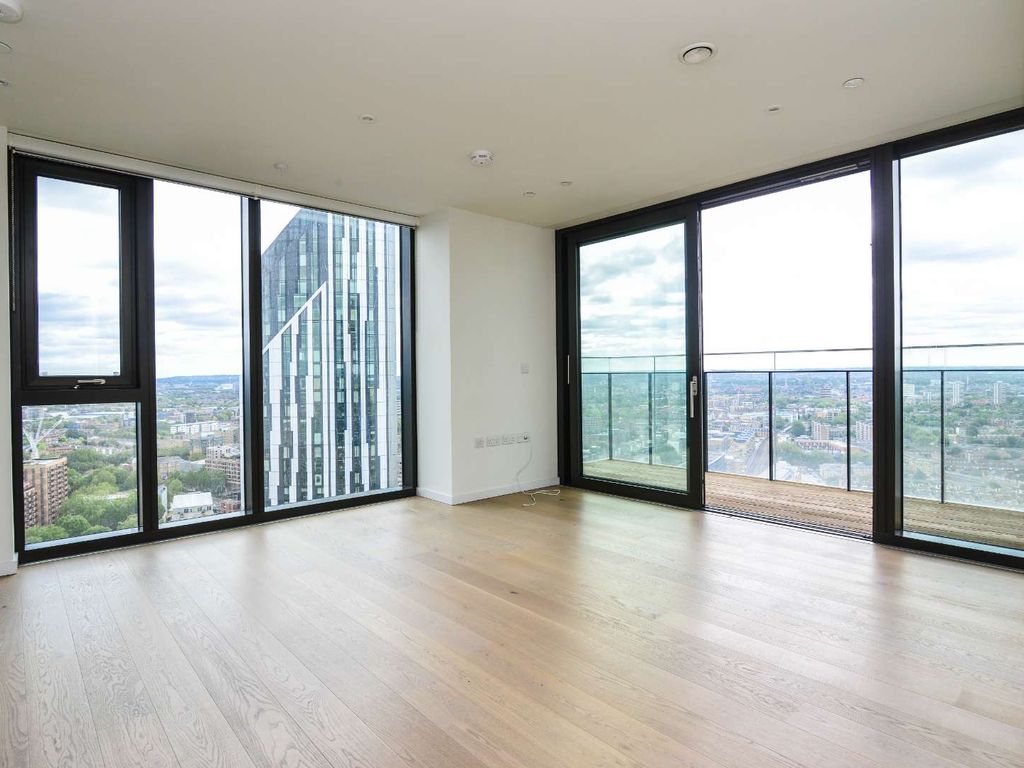 2 bed flat for sale in 1 St Gabriel Walk, Elephant And Castle, London