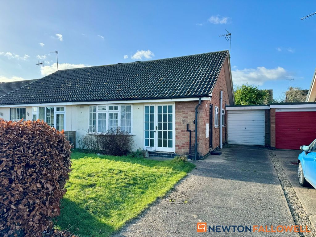 2 bed semidetached bungalow for sale in Crew Road, Collingham, Newark NG23, £160,000 Zoopla