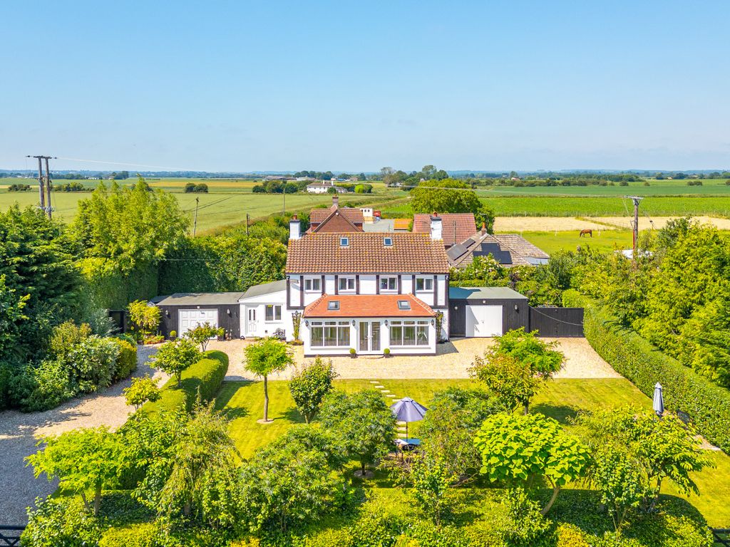 3 bed detached house for sale in Fen Bank Lane, Wainfleet PE24, £