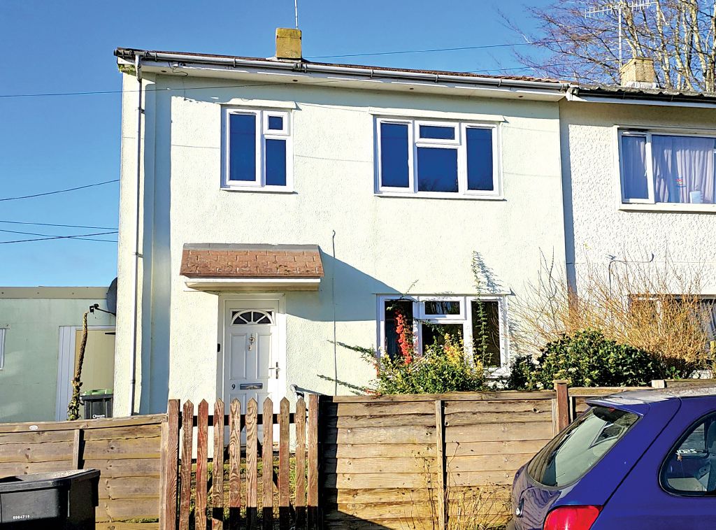 3 bed semidetached house for sale in Mill Hill Avenue, Tidworth SP9, £60,000 Zoopla