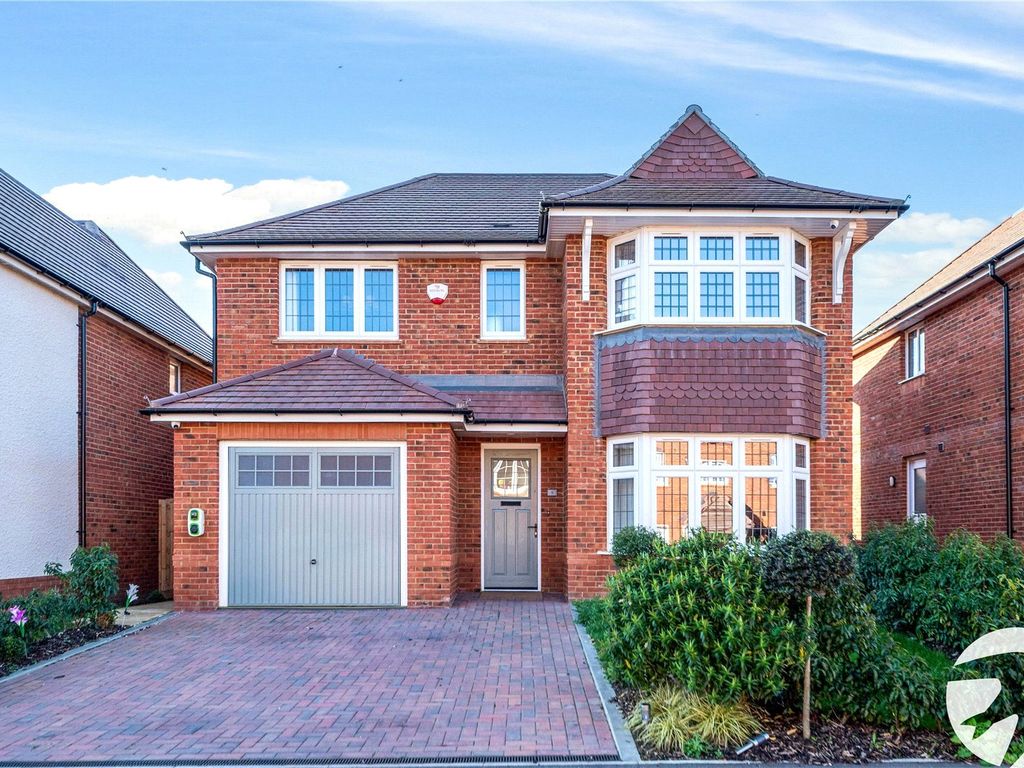 3 bed detached house to rent in Conybeare Road, Weldon, Ebbsfleet