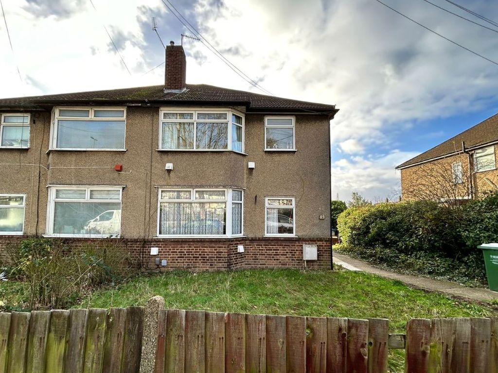 2 bed flat for sale in 83 Park Mead, Sidcup, Kent DA15, £110,000 Zoopla
