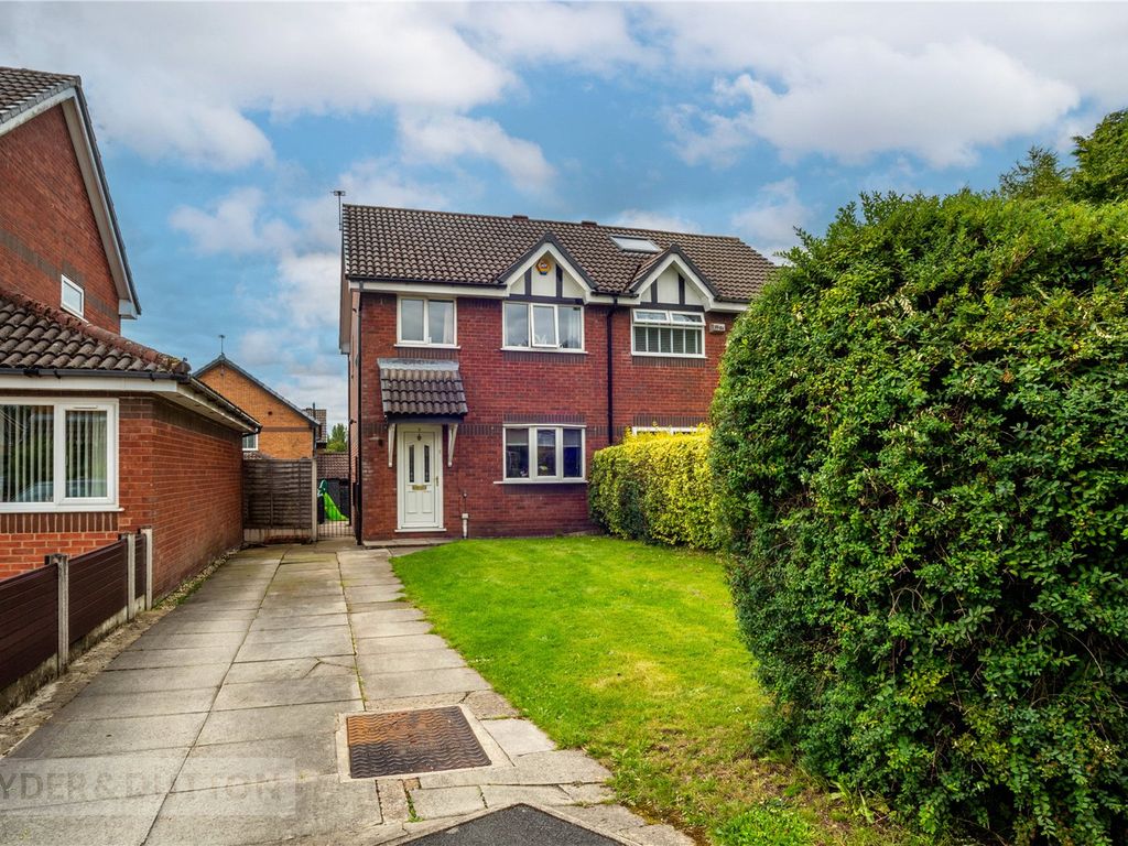 3 bed semidetached house for sale in Swaledale Close, Royton, Oldham