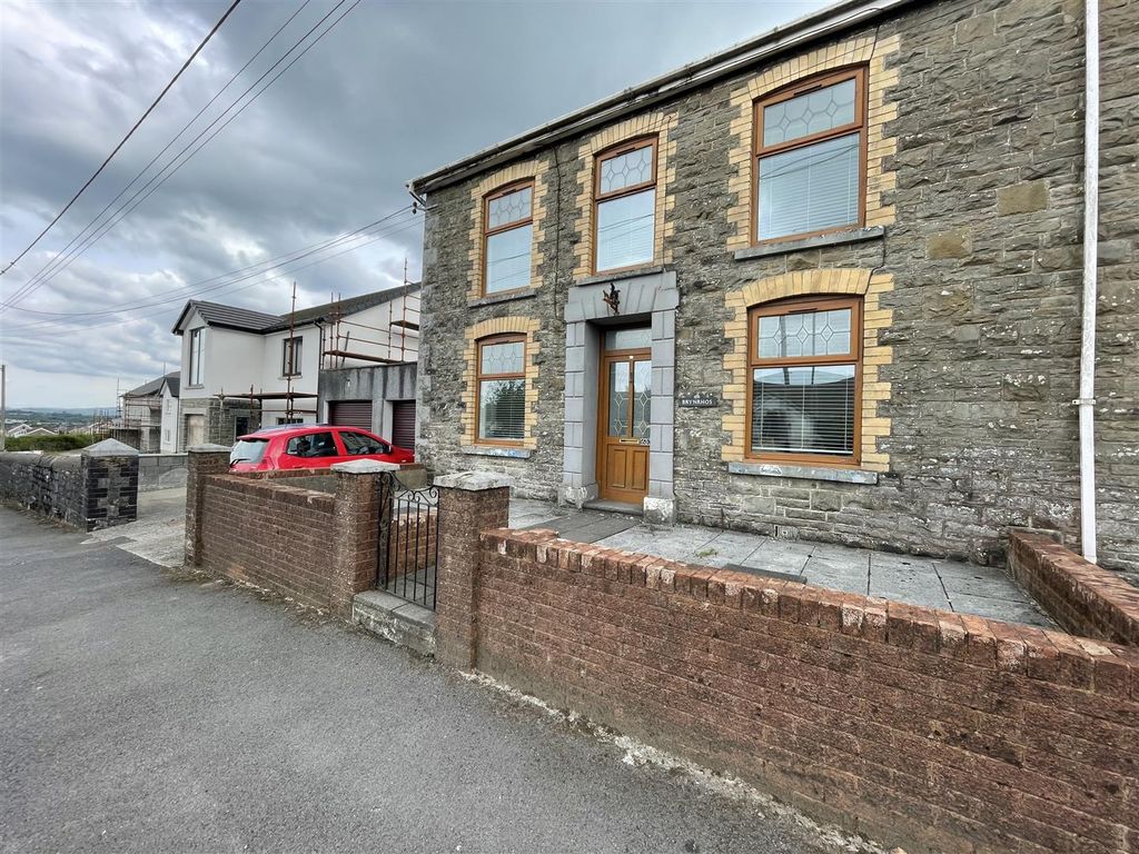 3 bed semidetached house for sale in Bethania Road, Upper Tumble