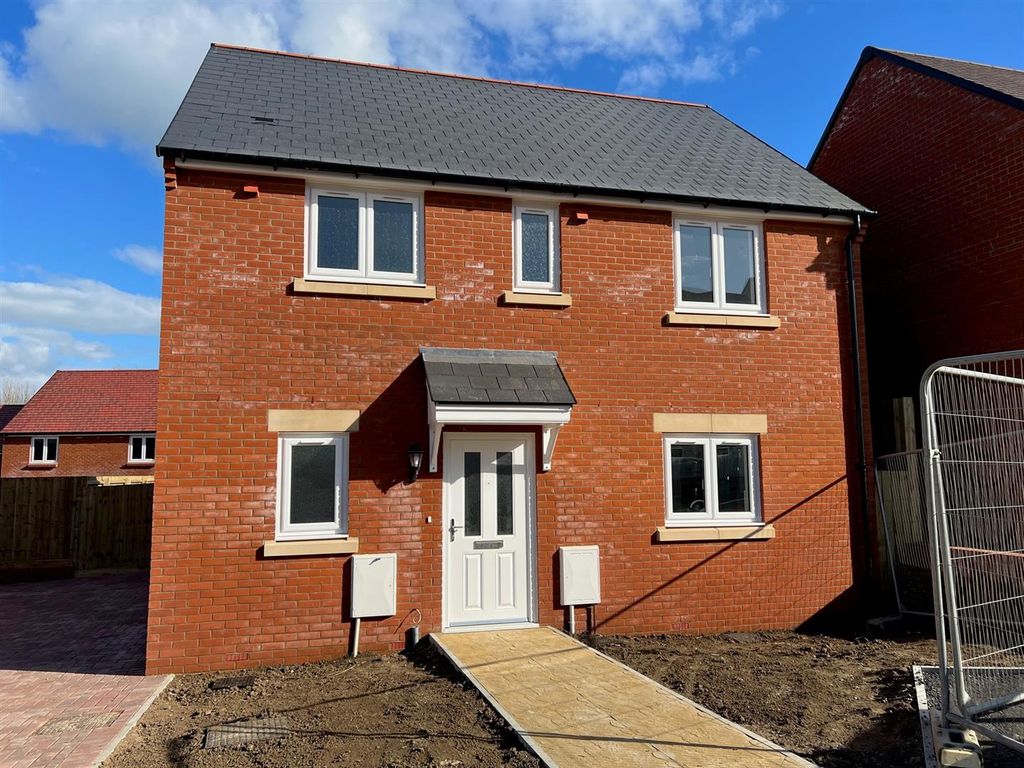 New home, 3 bed detached house for sale in Plot 247 Curtis Fields, 4