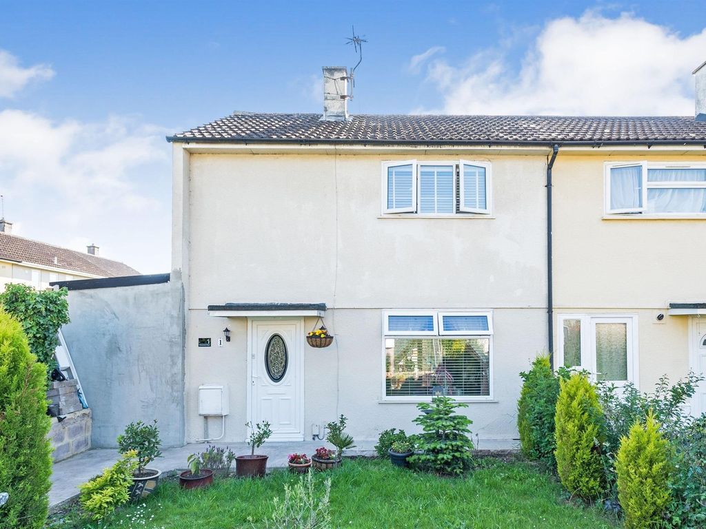 2 bed end terrace house for sale in Erlestoke Way, Swindon SN2 Zoopla